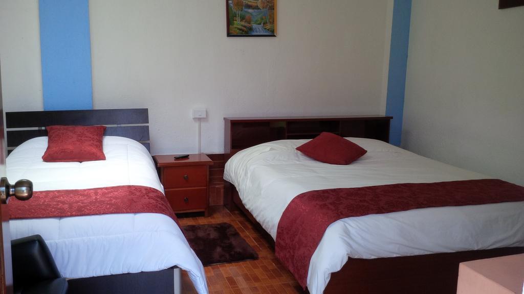 Hostal El Parque Табабела Стая снимка